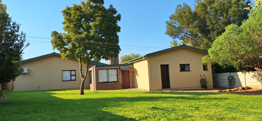 3 Bedroom Property for Sale in Riversdale Western Cape